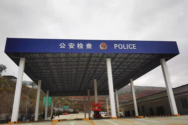 鹿泉网架结构屋顶